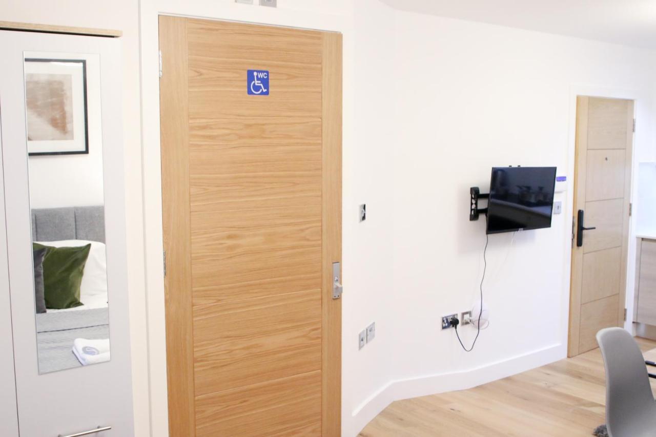 Lovely Studio Apartment With Access For Wheel-Chairs In Sydenham Лондон Екстер'єр фото