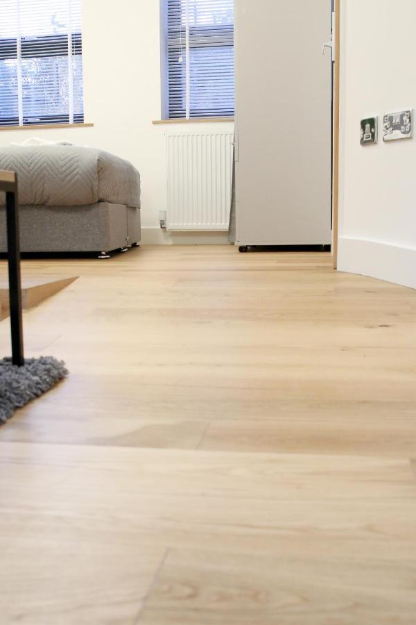 Lovely Studio Apartment With Access For Wheel-Chairs In Sydenham Лондон Екстер'єр фото